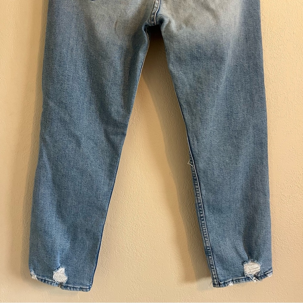 Mother Denim The Tomcat Distressed Cropped Straight Leg Jeans - Picture 14 of 16